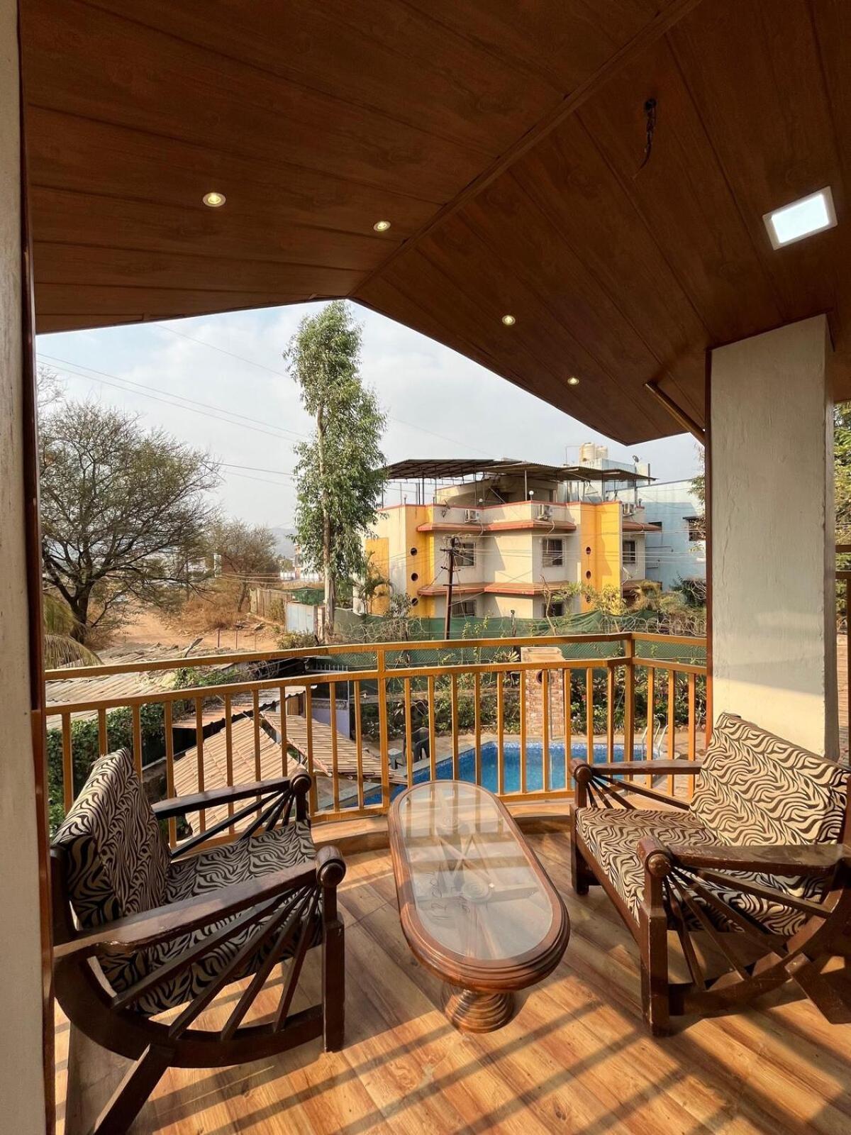Govind Villa - 3Bhk Penthouse Suite With Pool Splash Lonavala Ngoại thất bức ảnh